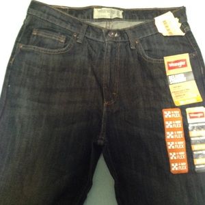 Wrangler Relax Straight